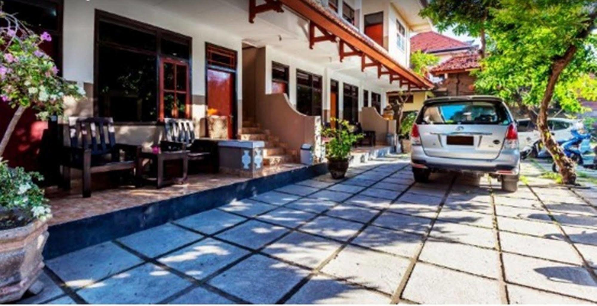 Karana Residence Kuta Lombok Esterno foto